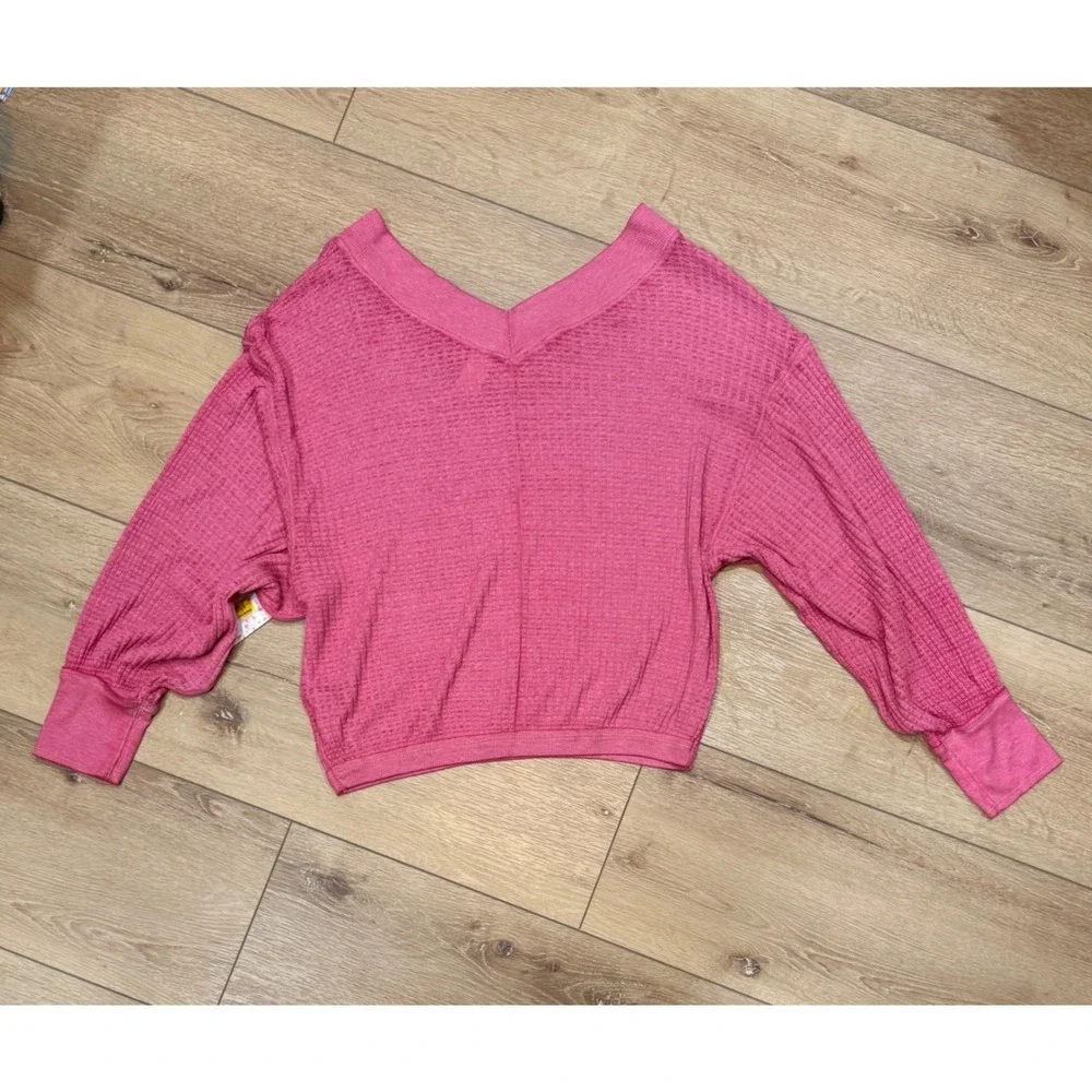 Free People We‎ The Free Pink Waffle Knit Thermal V-Neck Top Small NWT
